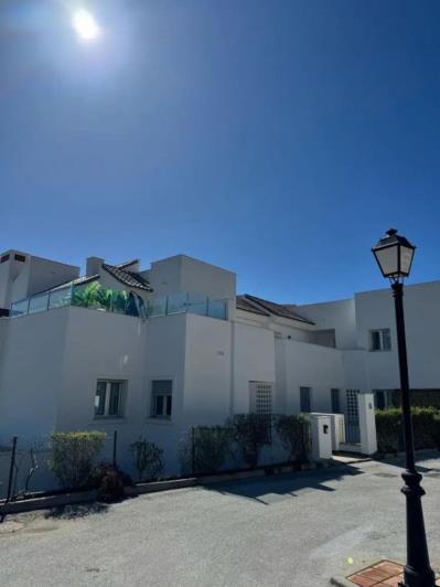 Image No.5-Appartement de 3 chambres à vendre à La Mairena