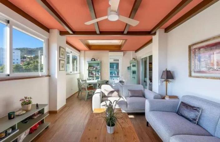 Image No.17-4 Bed Penthouse for sale