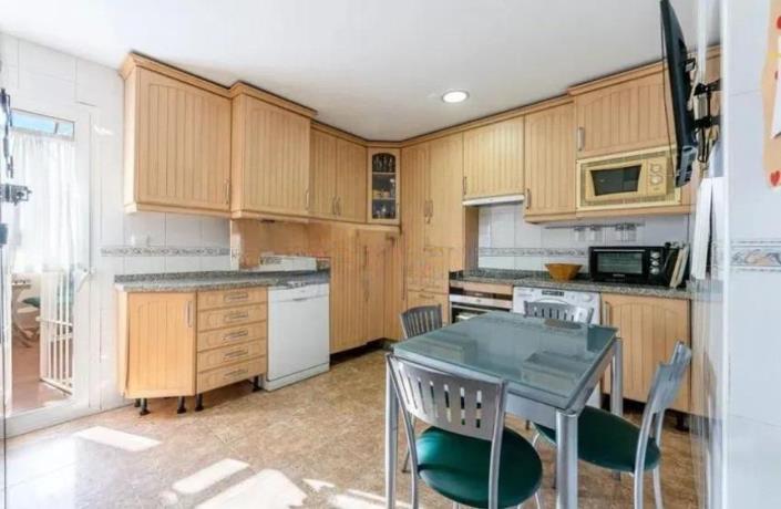 Image No.30-4 Bed Penthouse for sale