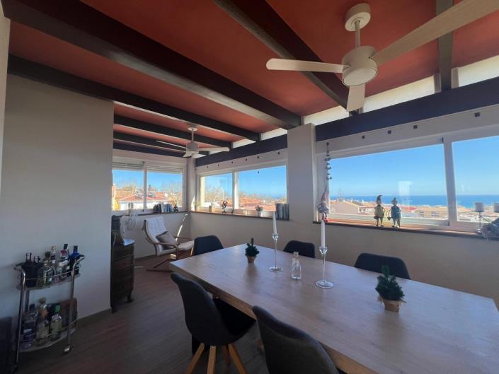 Image No.32-4 Bed Penthouse for sale