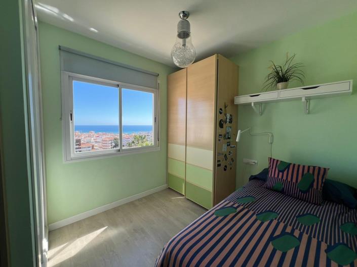 Image No.39-4 Bed Penthouse for sale