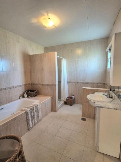 Image No.22-3 Bed Finca for sale