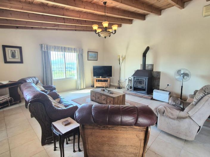 Image No.25-3 Bed Finca for sale