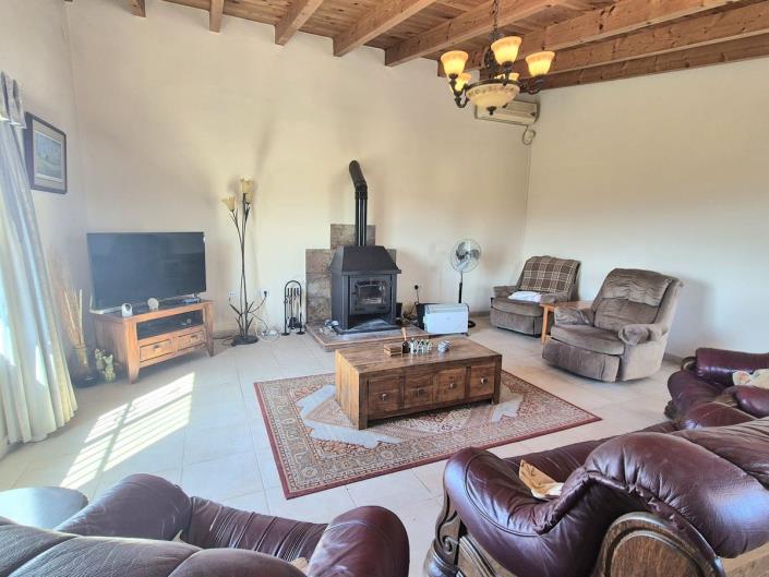 Image No.26-3 Bed Finca for sale