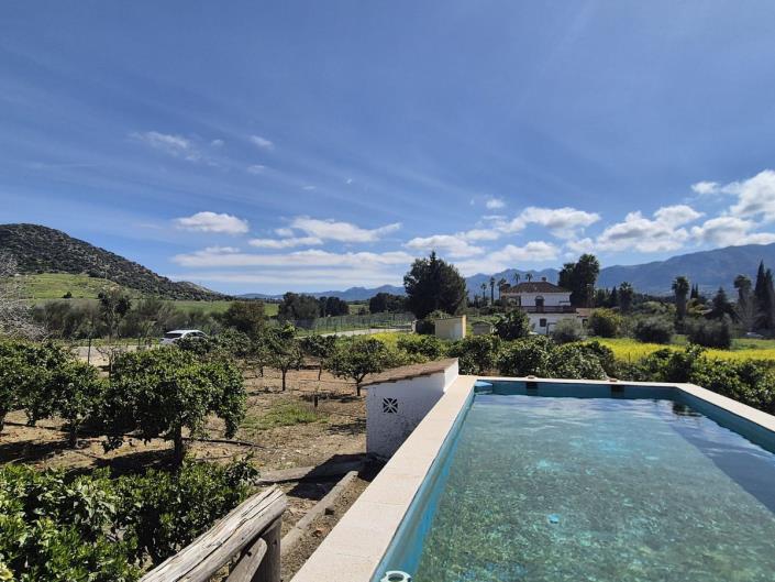 Image No.37-3 Bed Finca for sale