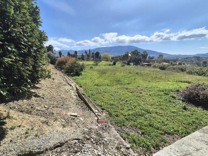 Image No.57-3 Bed Finca for sale