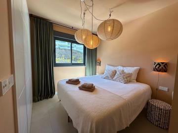 9-467d0cee5b725f3ef65f102a0c2e69c0