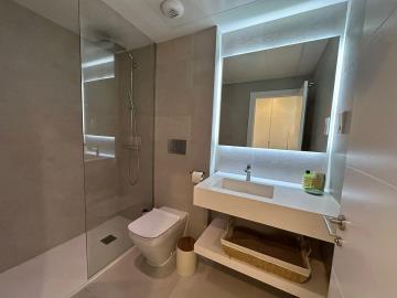 11-20939a0134ad724a8cb2a801094d15a4