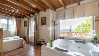 6-241328e1bcc9c0d8ce1222beb6c967a8