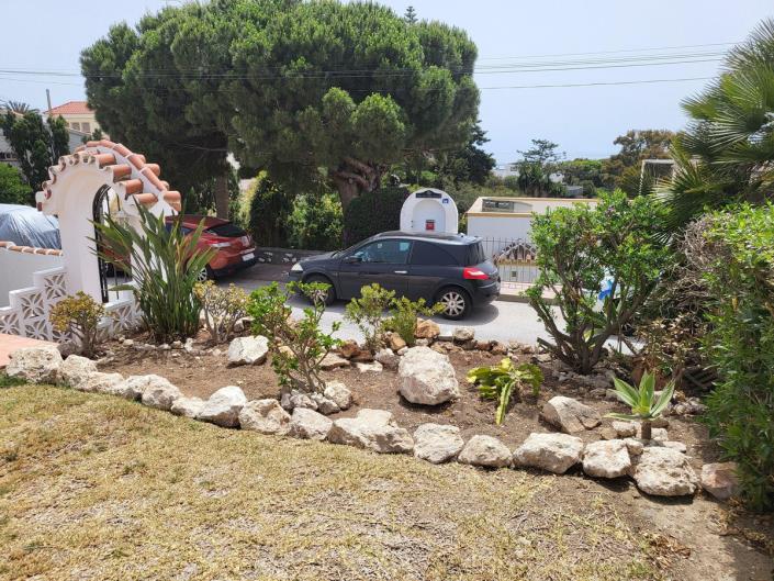 Image No.3-3 Bed Semi-Detached for sale