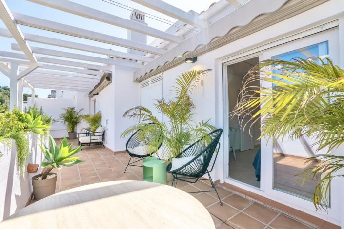 Image No.10-1 Bed Penthouse for sale