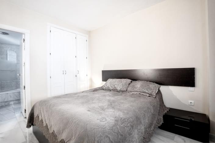 Image No.19-2 Bed Apartment for sale