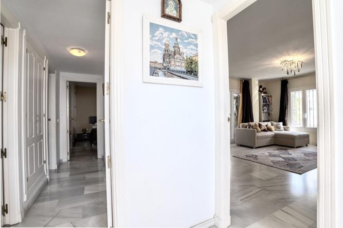 Image No.21-2 Bed Apartment for sale