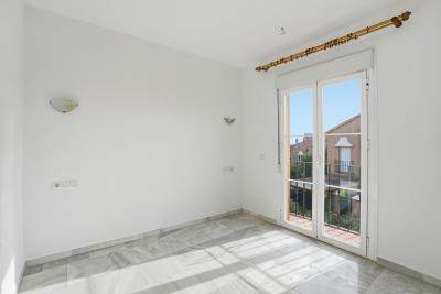 13-5fd73dea700db77384c091ca9818b1a9