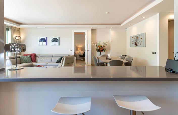 Image No.11-3 Bed Apartment for sale