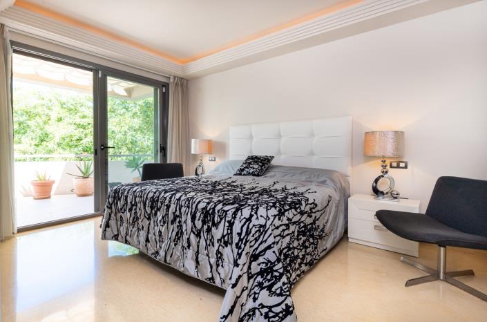 Image No.12-3 Bed Apartment for sale