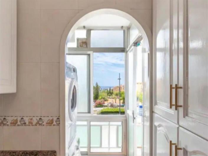 Image No.17-3 Bed Apartment for sale