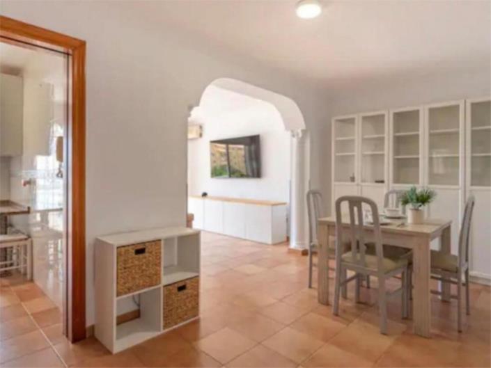 Image No.28-3 Bed Apartment for sale