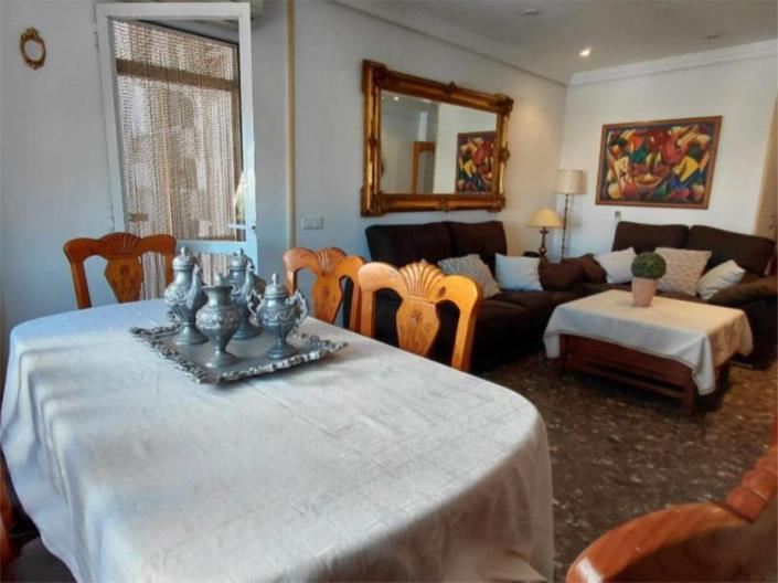 Image No.3-3 Bed Apartment for sale