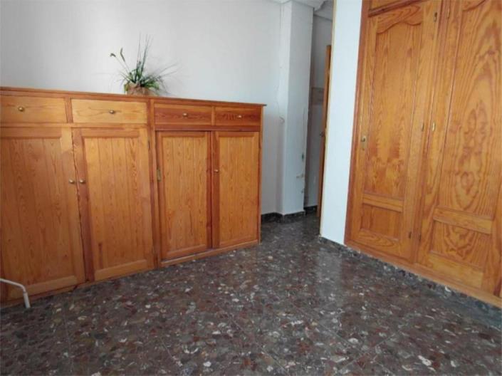 Image No.12-3 Bed Apartment for sale