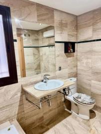 13-5fd73dea700db77384c091ca9818b1a9