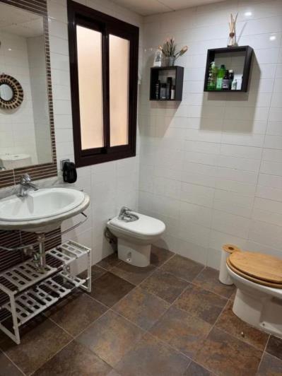 Image No.16-2 Bed Apartment for sale