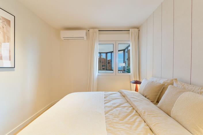 Image No.10-1 Bed Apartment for sale