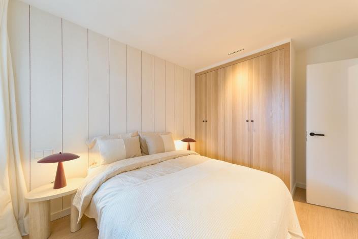 Image No.11-1 Bed Apartment for sale