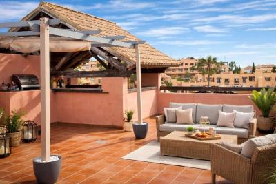 2-5bd7b9d04b45e33852eaf0ec6670150d