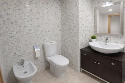 12-53013098fcab6c38b1379cd33298e050