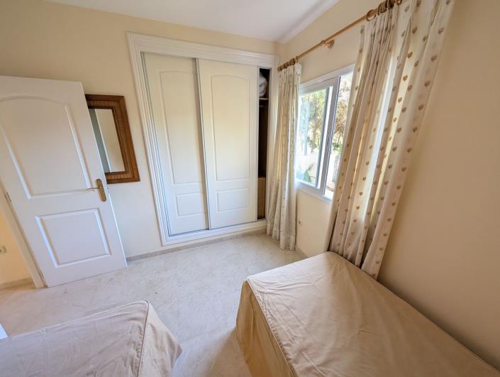 Image No.24-3 Bed Apartment for sale