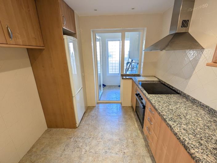 Image No.27-3 Bed Apartment for sale