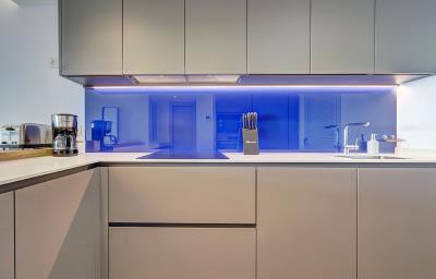 14-d70dc3102c00d7be0e872dfe1c1f86d7