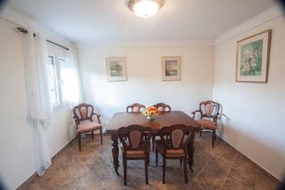 11-20939a0134ad724a8cb2a801094d15a4