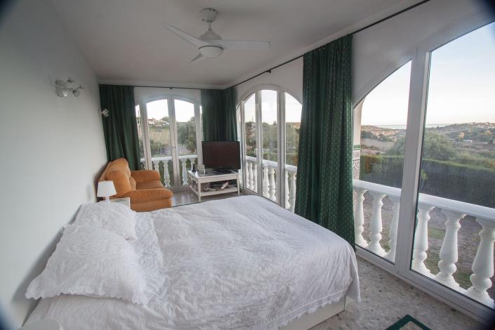 Image No.23-4 Bed Finca for sale