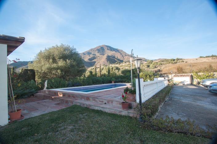 Image No.28-4 Bed Finca for sale