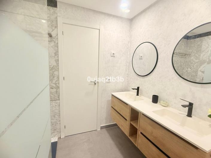 Image No.16-2 Bed Apartment for sale