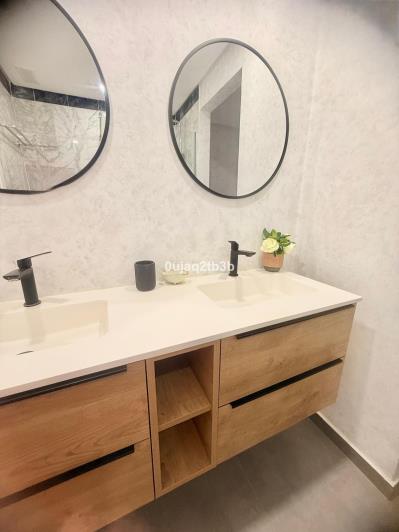 Image No.19-2 Bed Apartment for sale