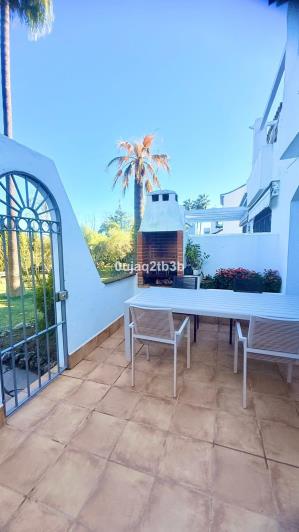 Image No.22-2 Bed Apartment for sale