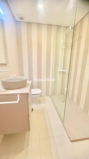 Image No.21-2 Bed Apartment for sale