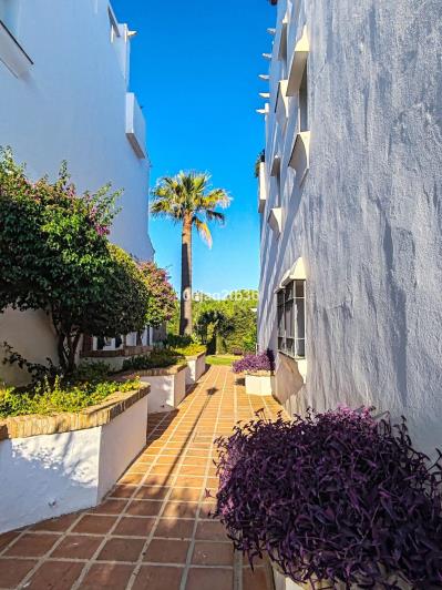 Image No.44-2 Bed Apartment for sale