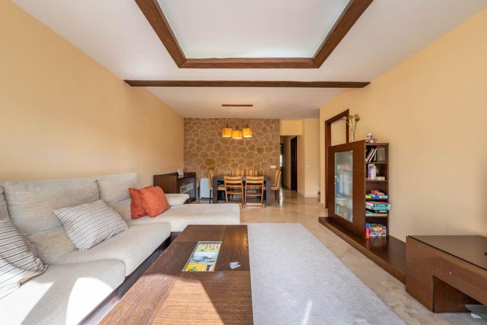 Image No.10-2 Bed Apartment for sale