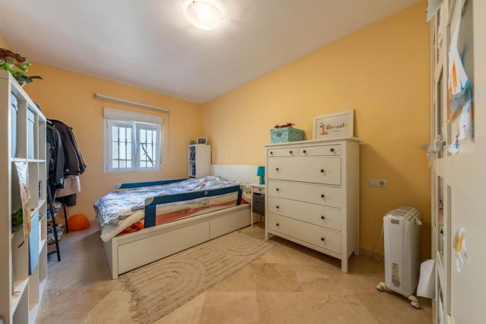 Image No.18-2 Bed Apartment for sale