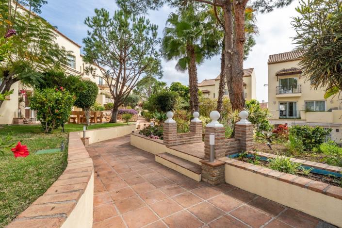 Image No.19-2 Bed Apartment for sale