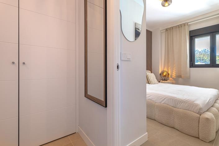 Image No.20-2 Bed Apartment for sale