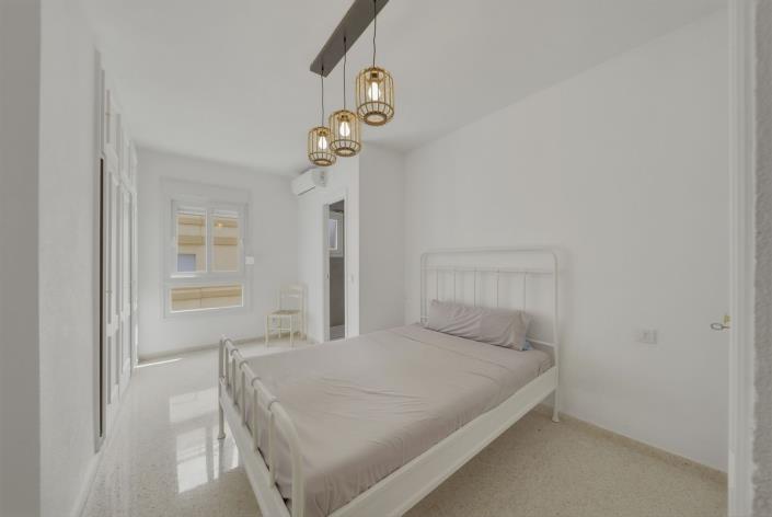 Image No.11-3 Bed Apartment for sale