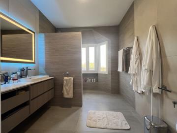 4-c23c0f86247804fa50226aecd8b0b2c8