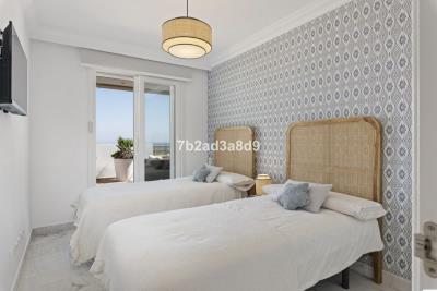 14-d70dc3102c00d7be0e872dfe1c1f86d7