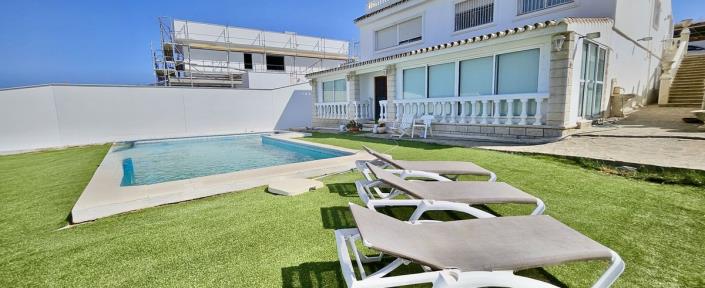 Image No.3-Villa de 6 chambres à vendre à Alhaurín de la Torre