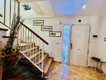 4-c23c0f86247804fa50226aecd8b0b2c8